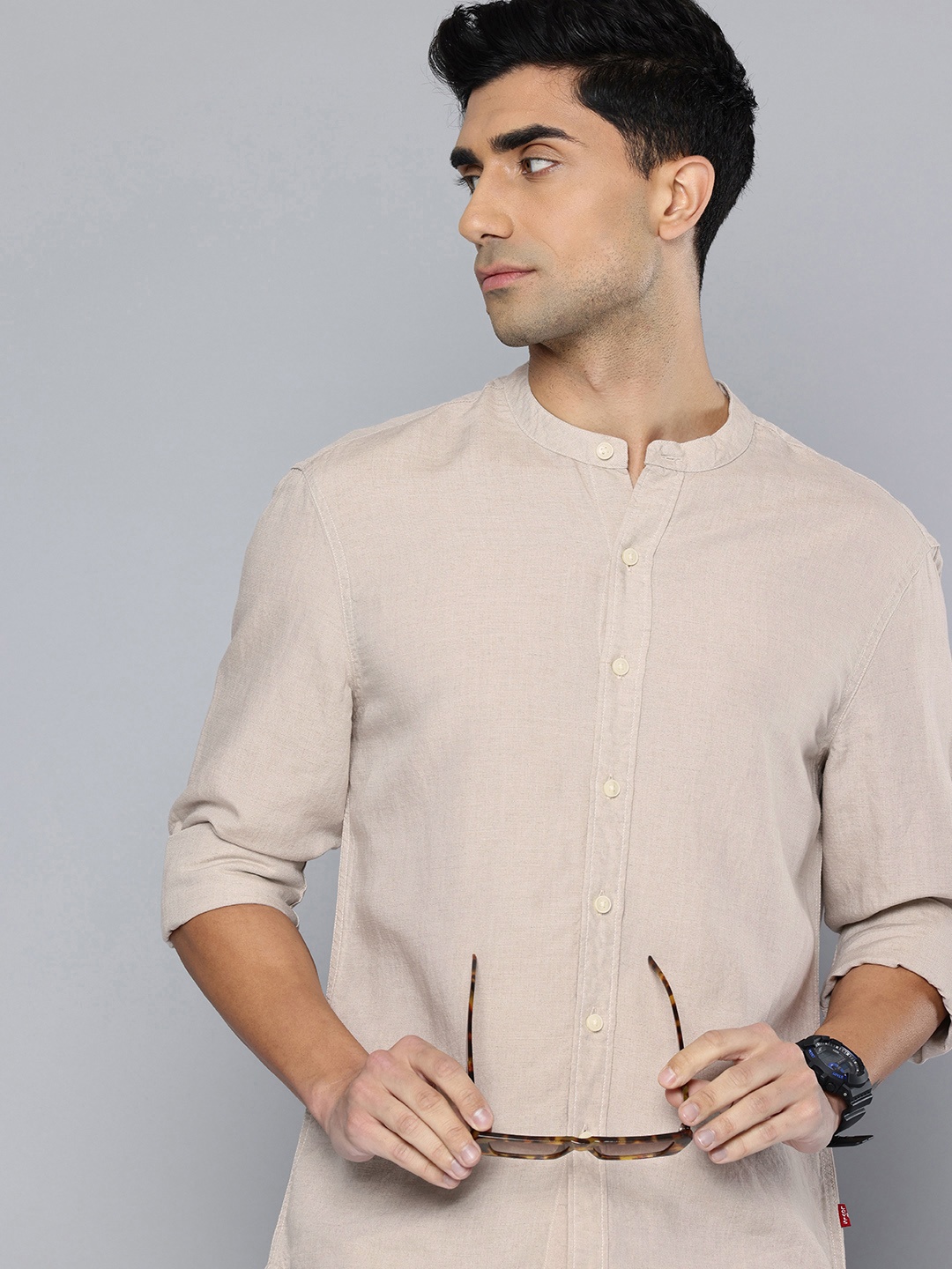 

Levis Slim Fit Band Collar Casual Shirt, Beige