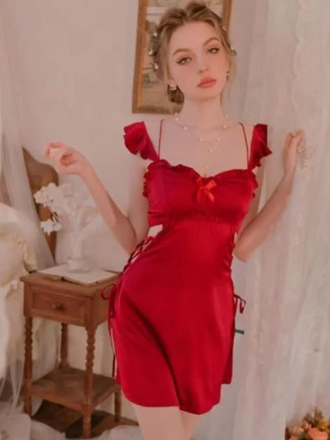 

Xivir Women Self Design Baby Doll & Robe, Red