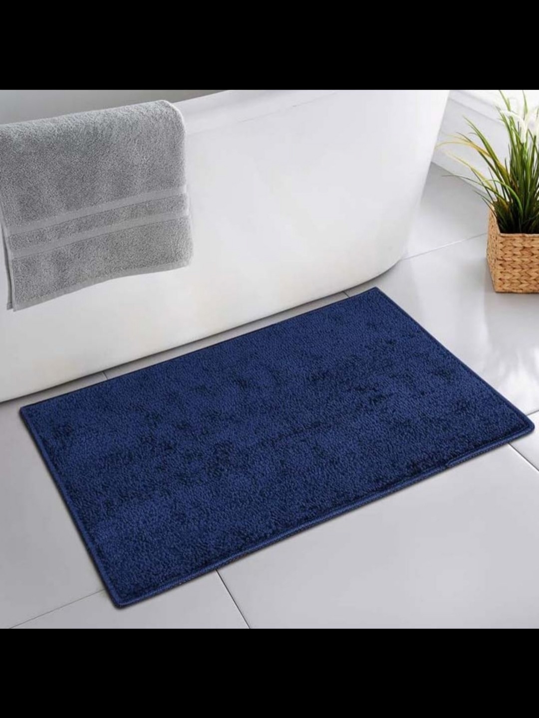 

MAA HOME CONCEPT Blue Self-design 1500 GSM Microfiber Anti-Skid Bath Rug