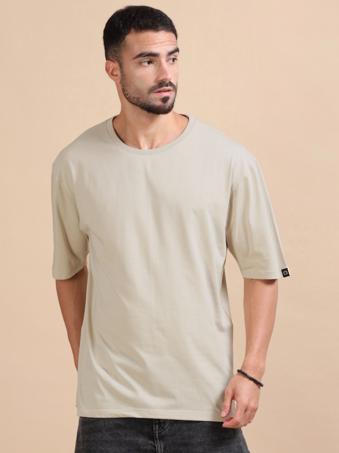 

Bushirt Men Oversize Solid T-shirt, Beige