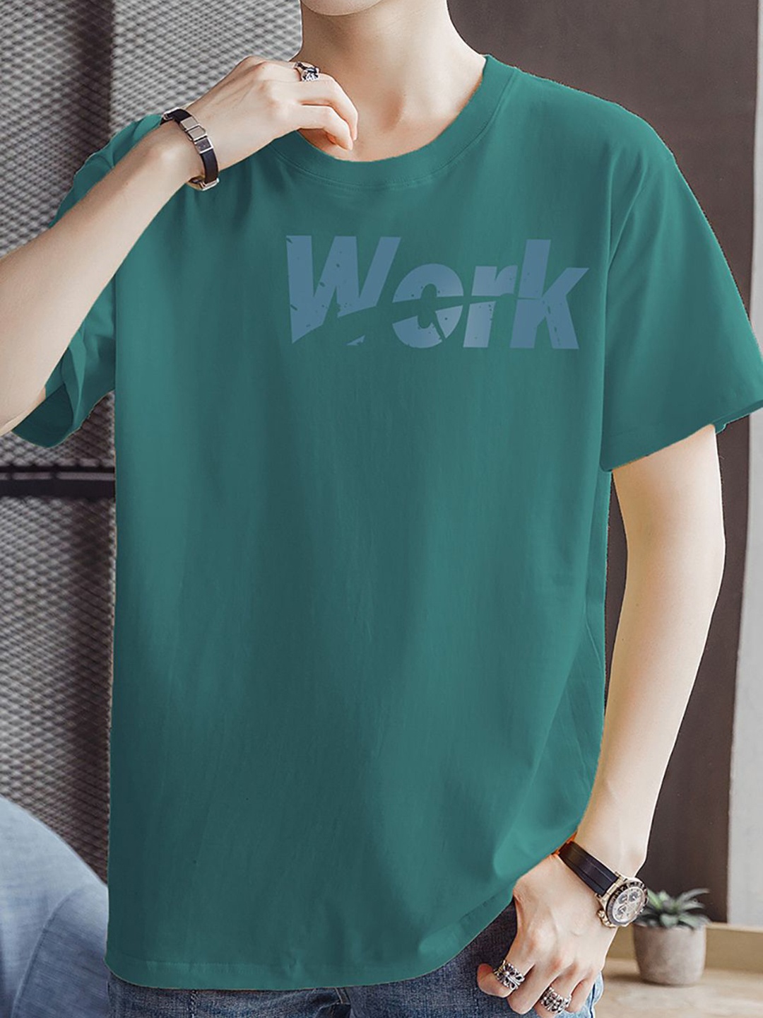 

StyleCast x Revolte Men Typography Printed Round Neck T-shirt, Green