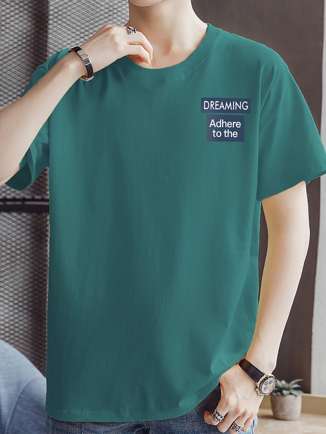 

StyleCast x Revolte Men Typography Printed Round Neck T-shirt, Green