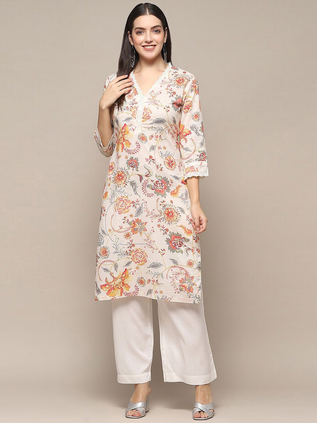 

Biba Floral Printed V-Neck Pure Cotton Straight Kurtas, Off white