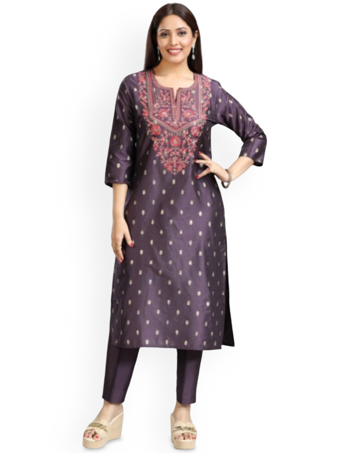 

COTTON CULTURE Floral Embroidered Sequinned Pure Silk Straight Kurta With Trouser, Purple
