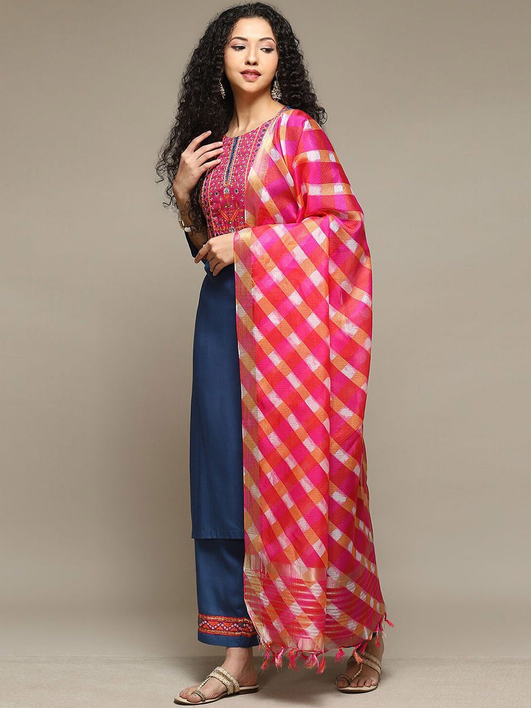 

Biba Floral Printed Round Neck Straight Kurta With Palazzos & Dupatta, Blue