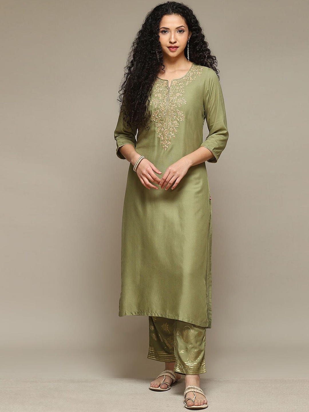 

Biba Floral Yoke Design Notch Neck Thread Work Straight Kurta With Palazzos, Green