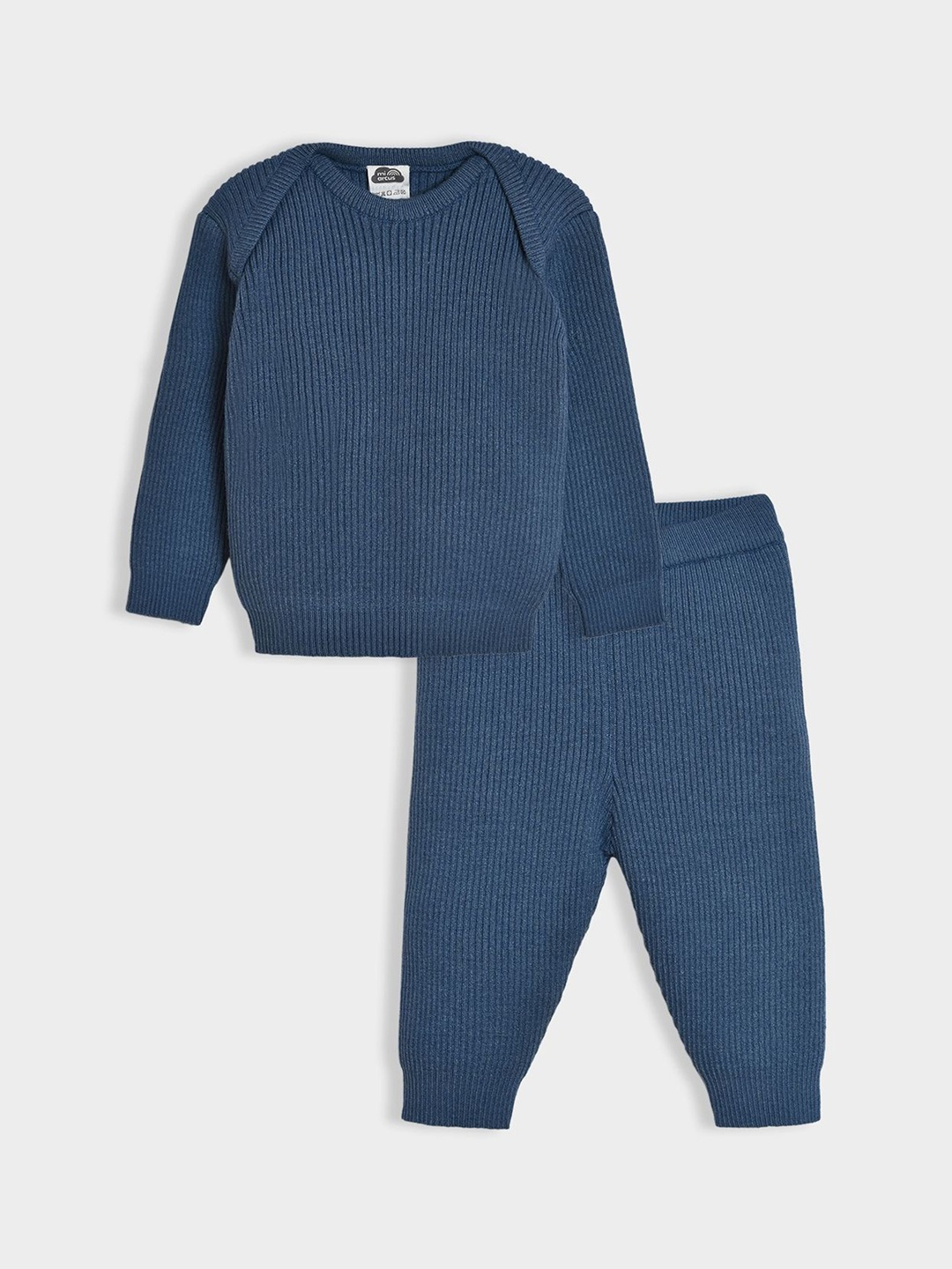 

MiArcus Kids Blue Solid Thermal Top & Pajama Set