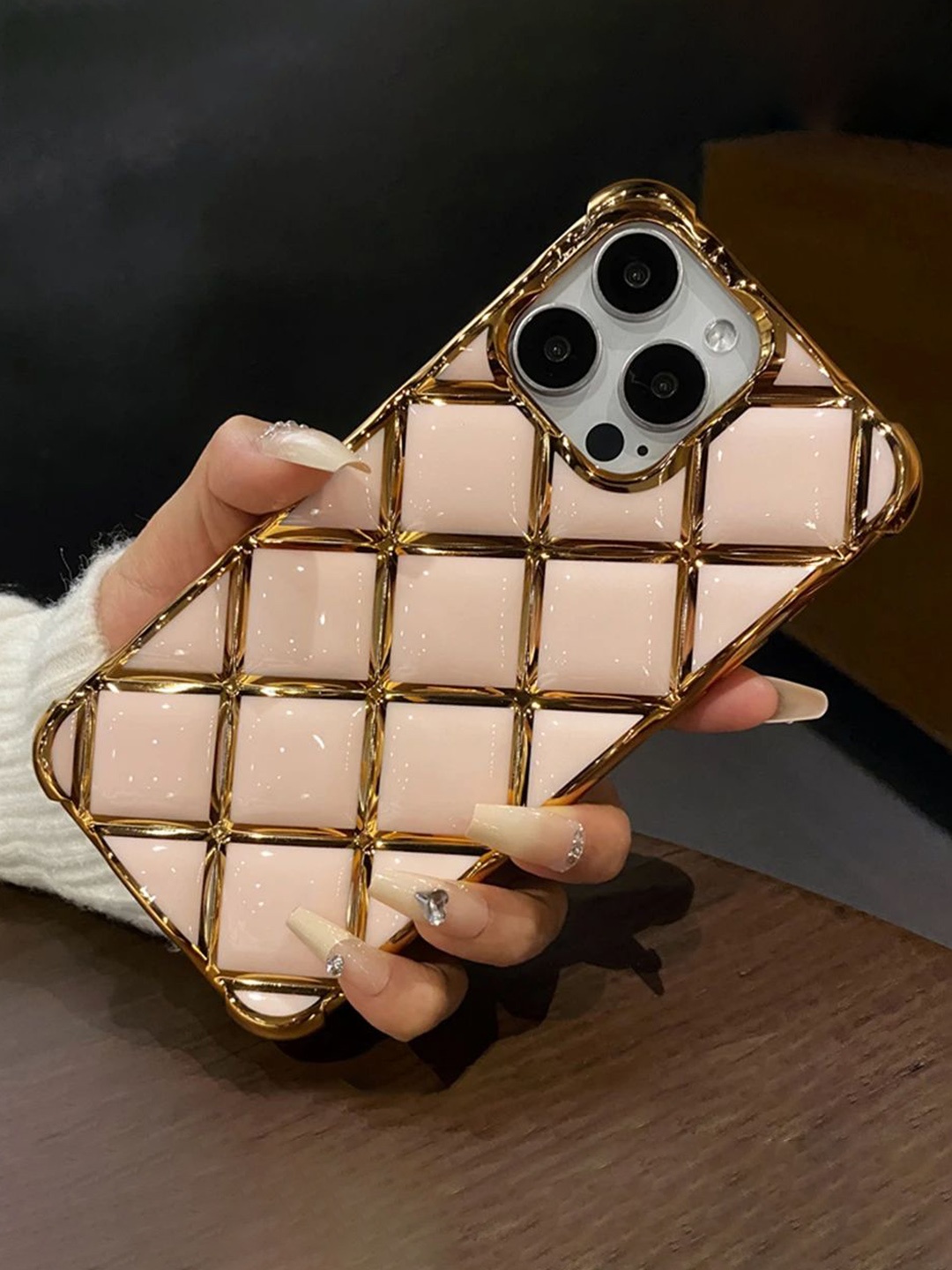 

Luxury Kase LK152 Plating Diamond Lattice Grid iPhone 14 Pro Back Case, Gold