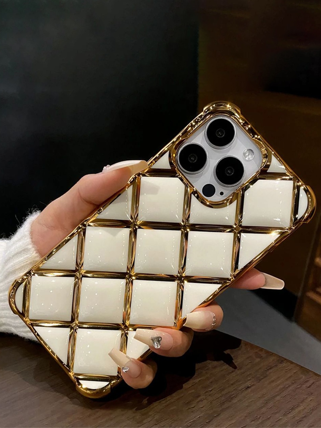 

Luxury Kase LK152 Plating Diamond Lattice Grid iPhone 14 Pro Back Case, White