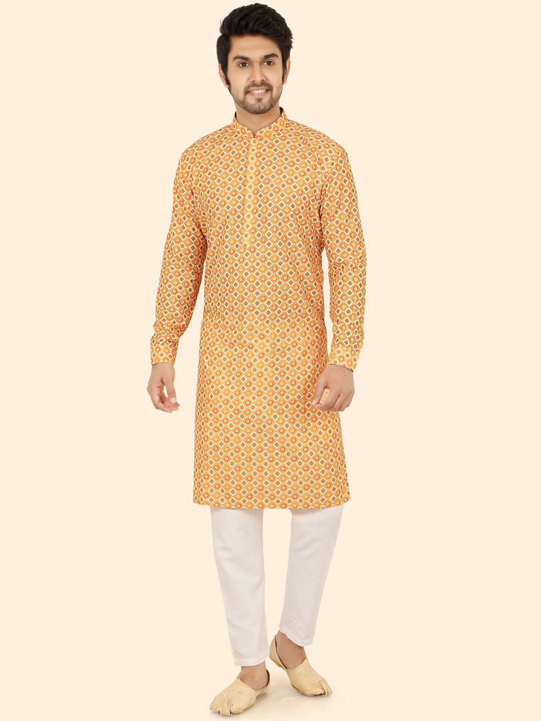 

Ethniks Neu-Ron Men Printed Regular Kurta with Pyjamas, Gold