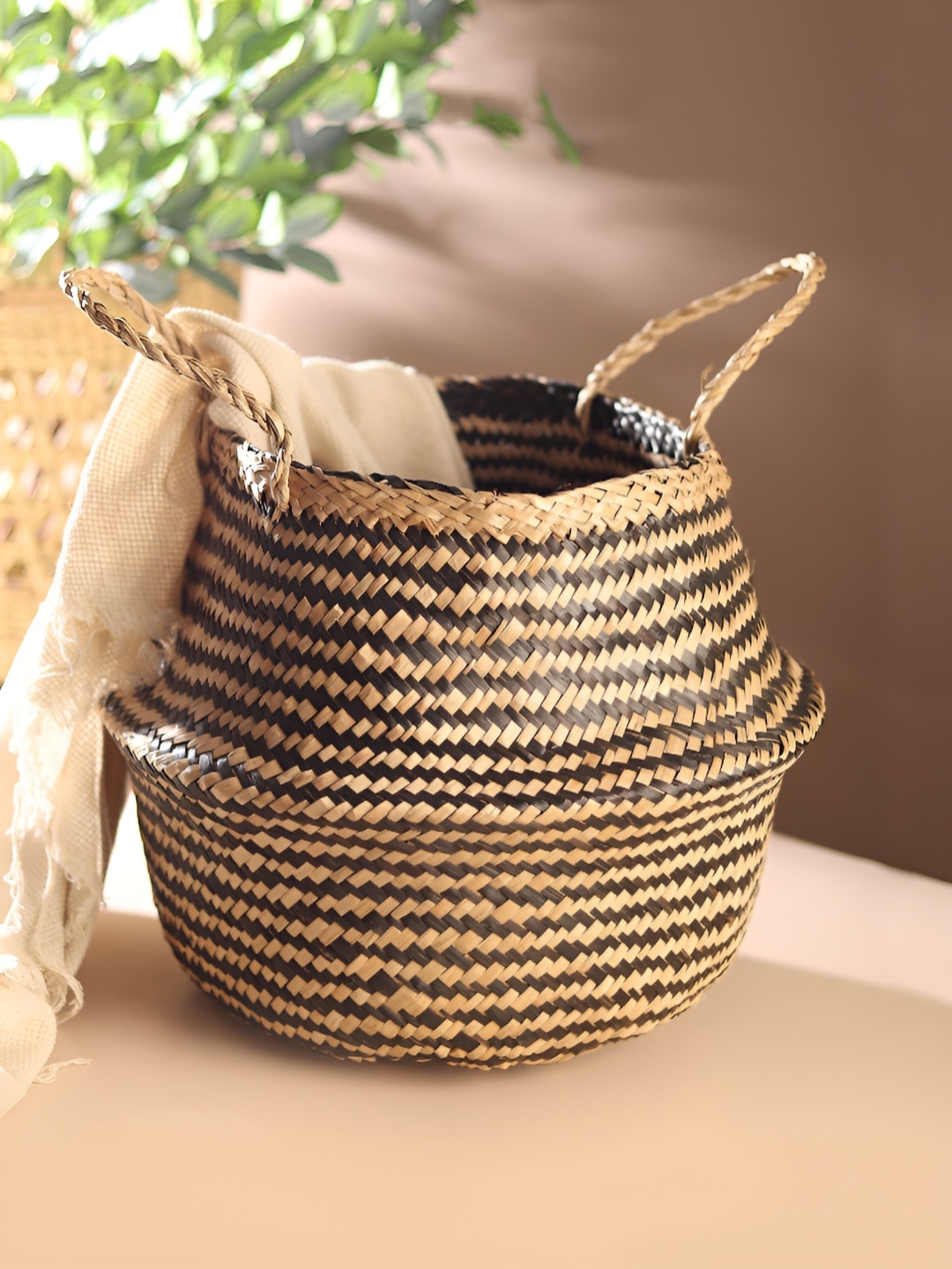 

HABERE INDIA Black and Beige Self Design Bamboo Reusable Multi-Utility Organisers
