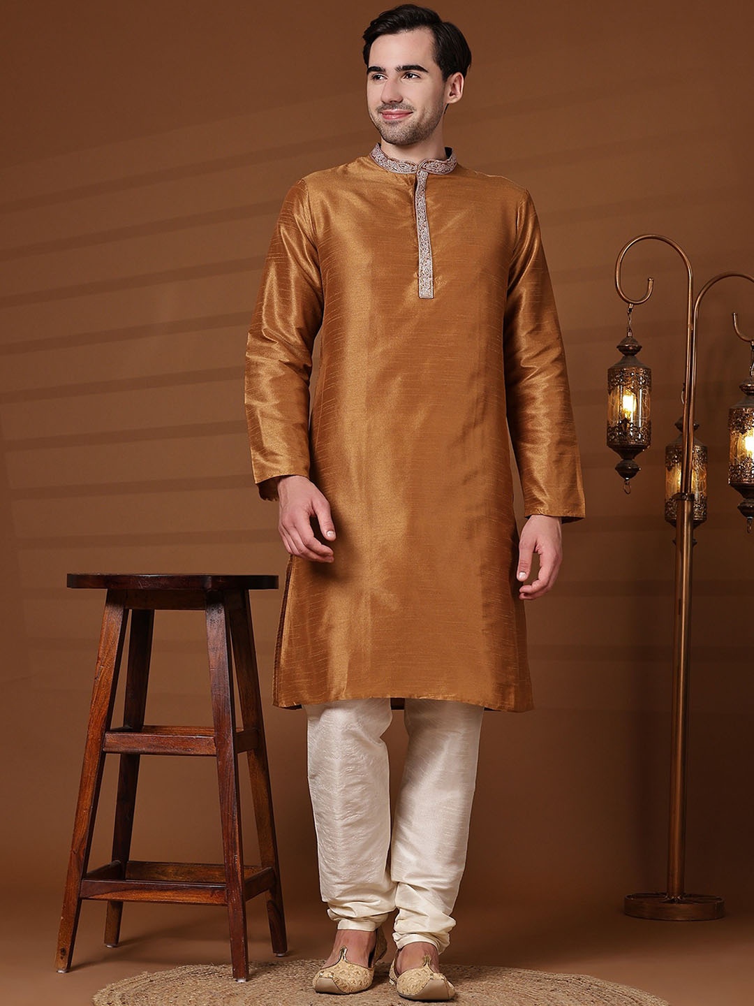 

Moda Rapido Paisley Embroidered Mandarin Collar Thread Work Straight Kurta With Pyjamas, Brown