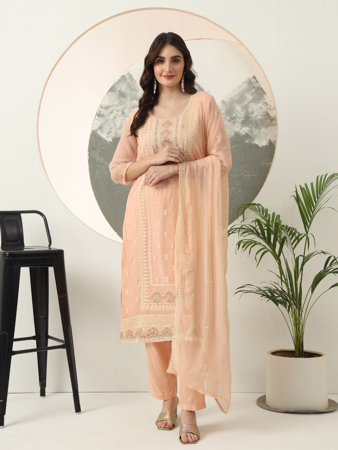 

Yufta Ethnic Motifs Embroidered Thread Work Kurta with Trouser & Dupatta, Peach