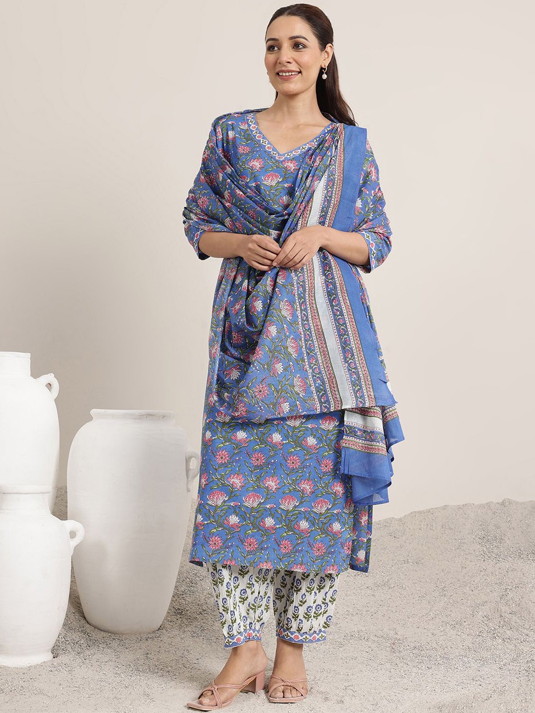 

Libas Blue Floral Printed V-Neck Sequinned Straight Kurta With Salwar & Dupatta