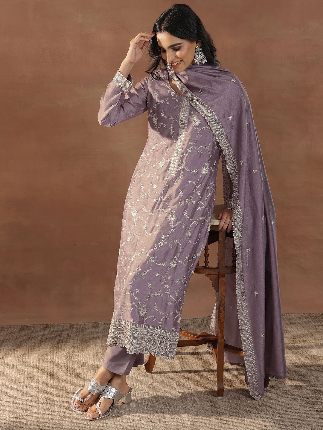 

Libas Mauve Floral Embroidered Round Neck Sequinned Straight Kurta With Trousers & Dupatta