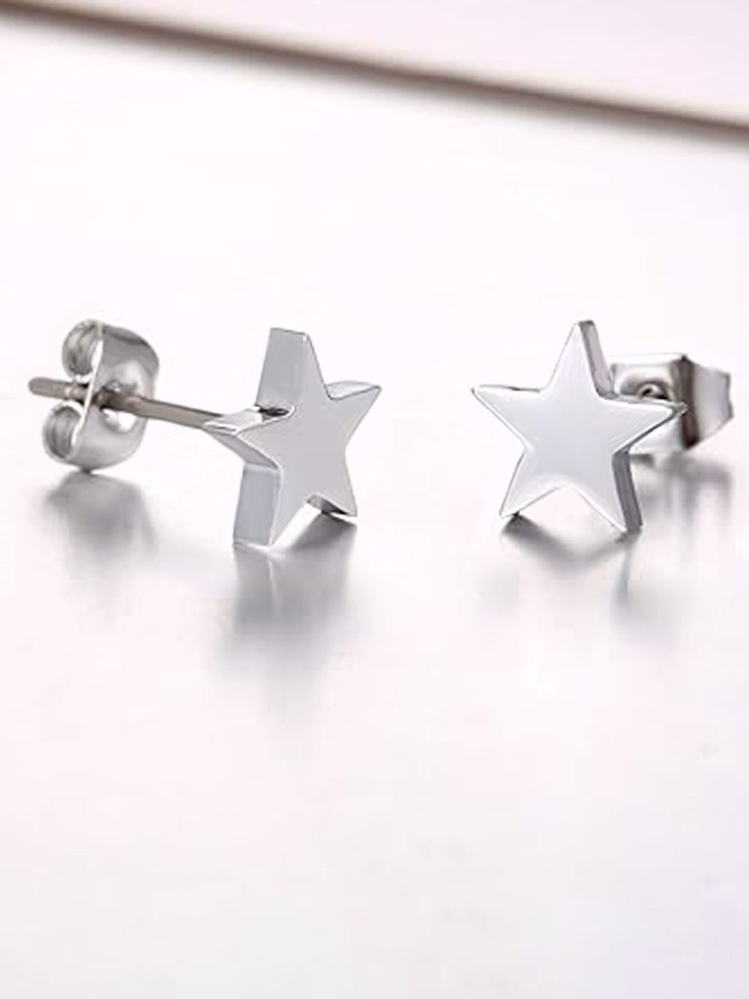 

Peora Silver-Plated Stainless Steel Contemporary Studs