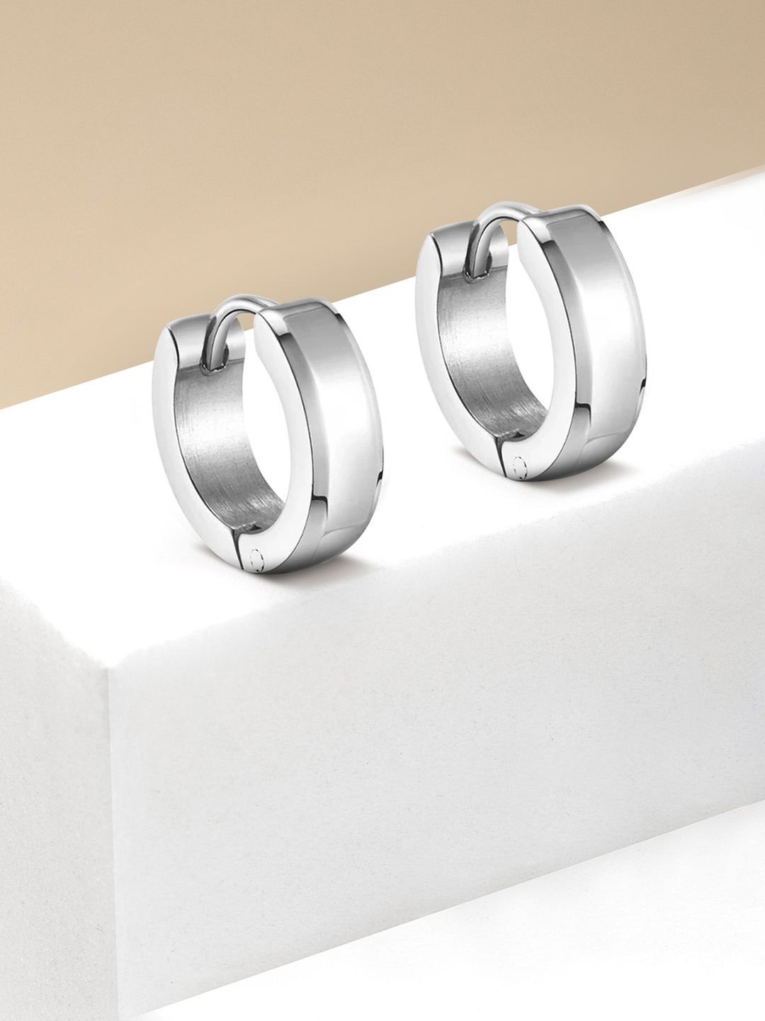 

Peora Stainless Steel Silver-Plated Circular Shaped Hoop Earrings