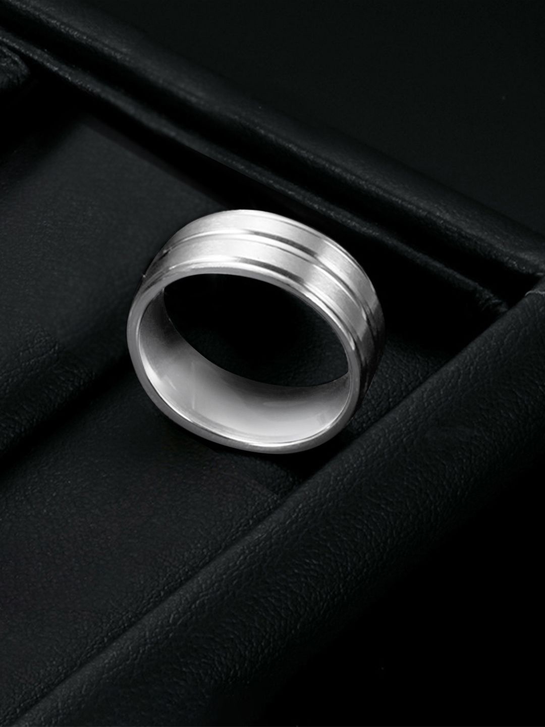 

Peora Men Silver Plated Stainless Steel Band Finger Ring