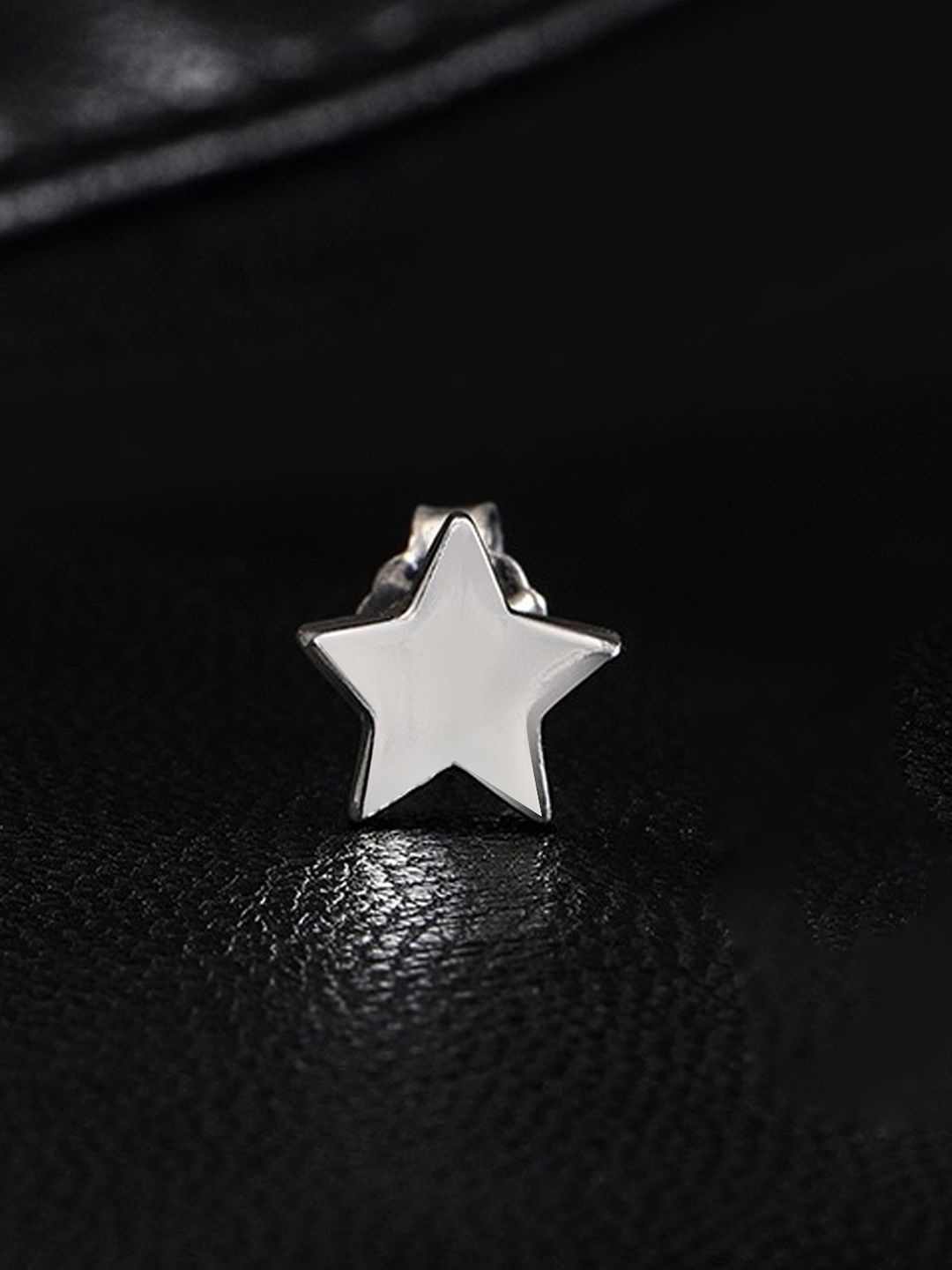 Peora Stainless Steel Silver Plated Star Shape Studs