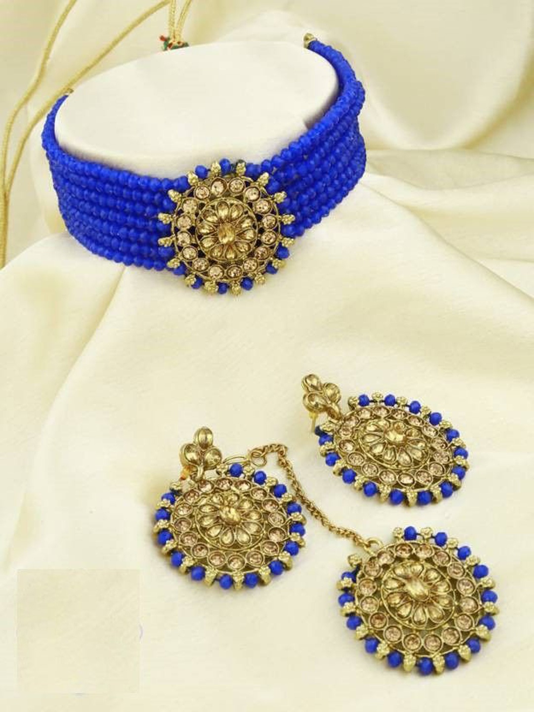 

JMBW INTERNATIONAL Gold-Plated Kundan Stone-Studded & Pearls Beaded Jewellery Set