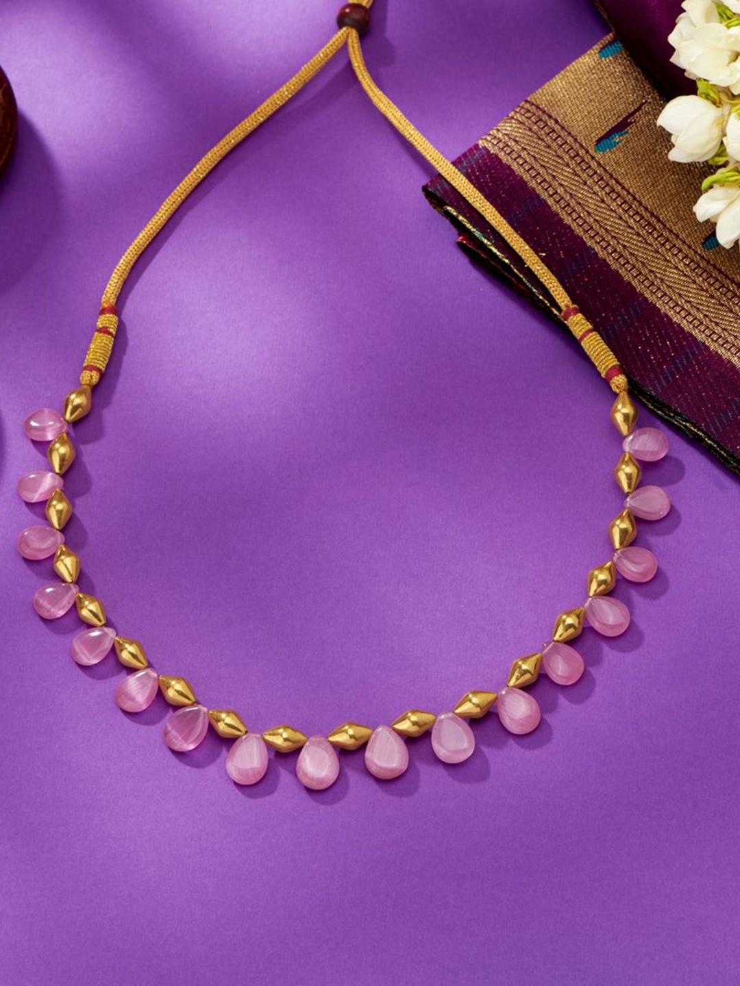 

P N GADGIL JEWELLERS Rosy Gokak Yellow Gold Thushi Necklace For Woman
