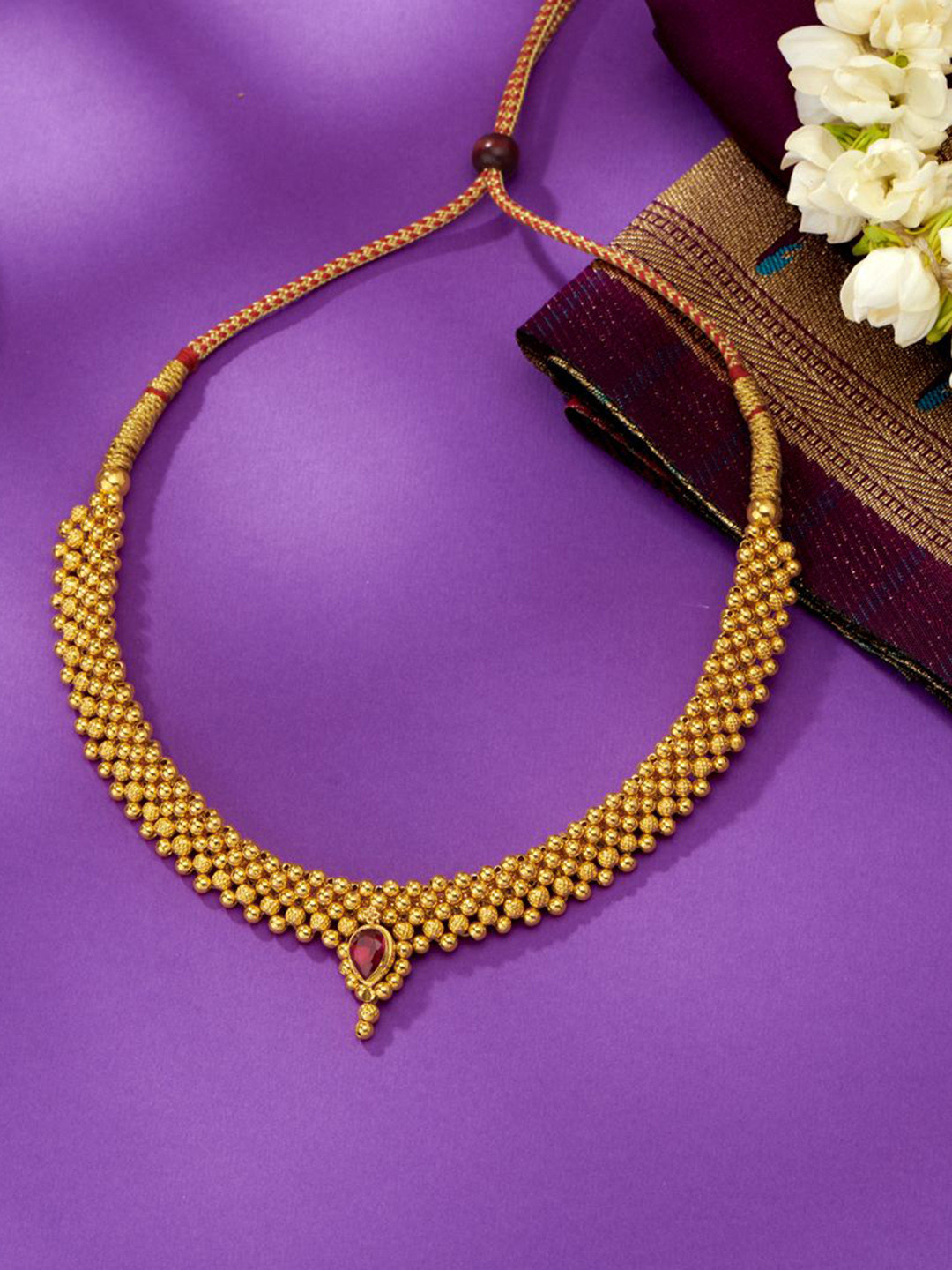 

P N GADGIL JEWELLERS Woman Saaj Yellow Gold Thushi Necklace 4.22gm