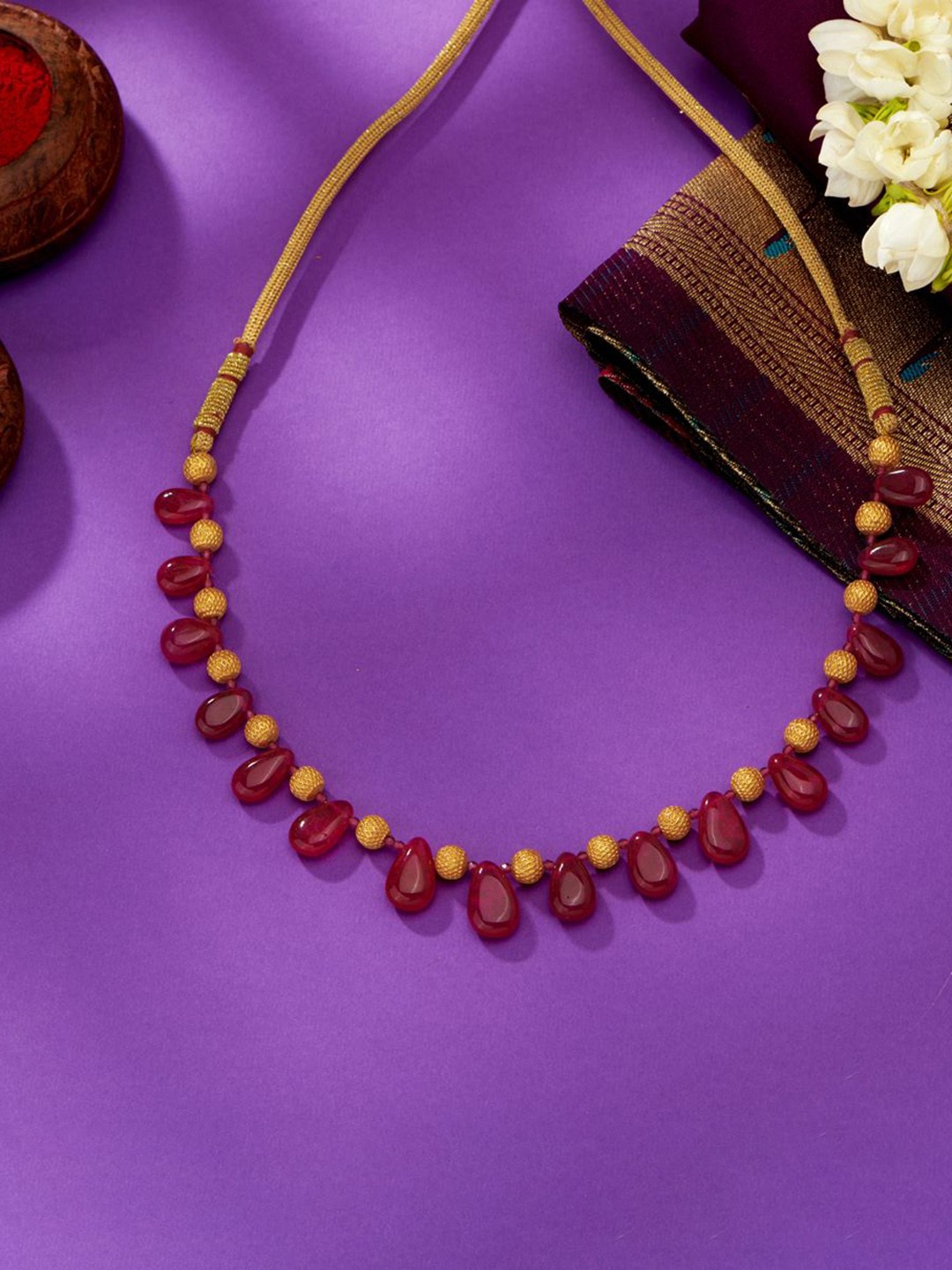 

P N GADGIL JEWELLERS Pink Petals Gokak Yellow Gold Thushi Necklace For Woman