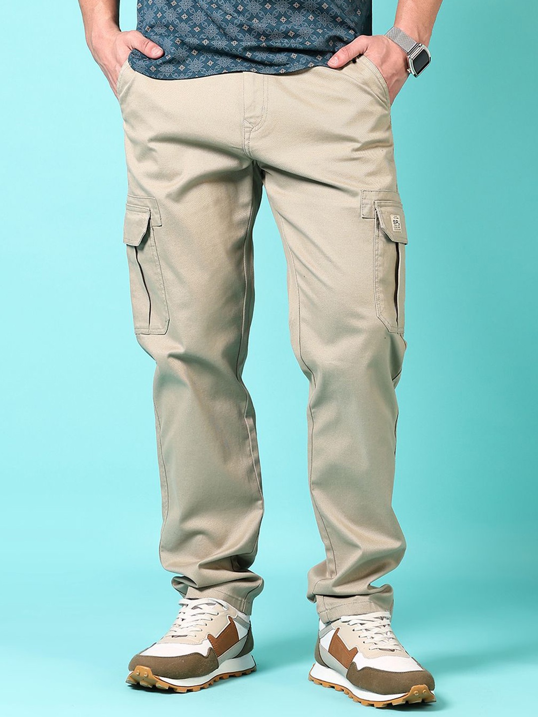 

V-Mart Men Regular Fit Cotton Cargos Trousers, Khaki