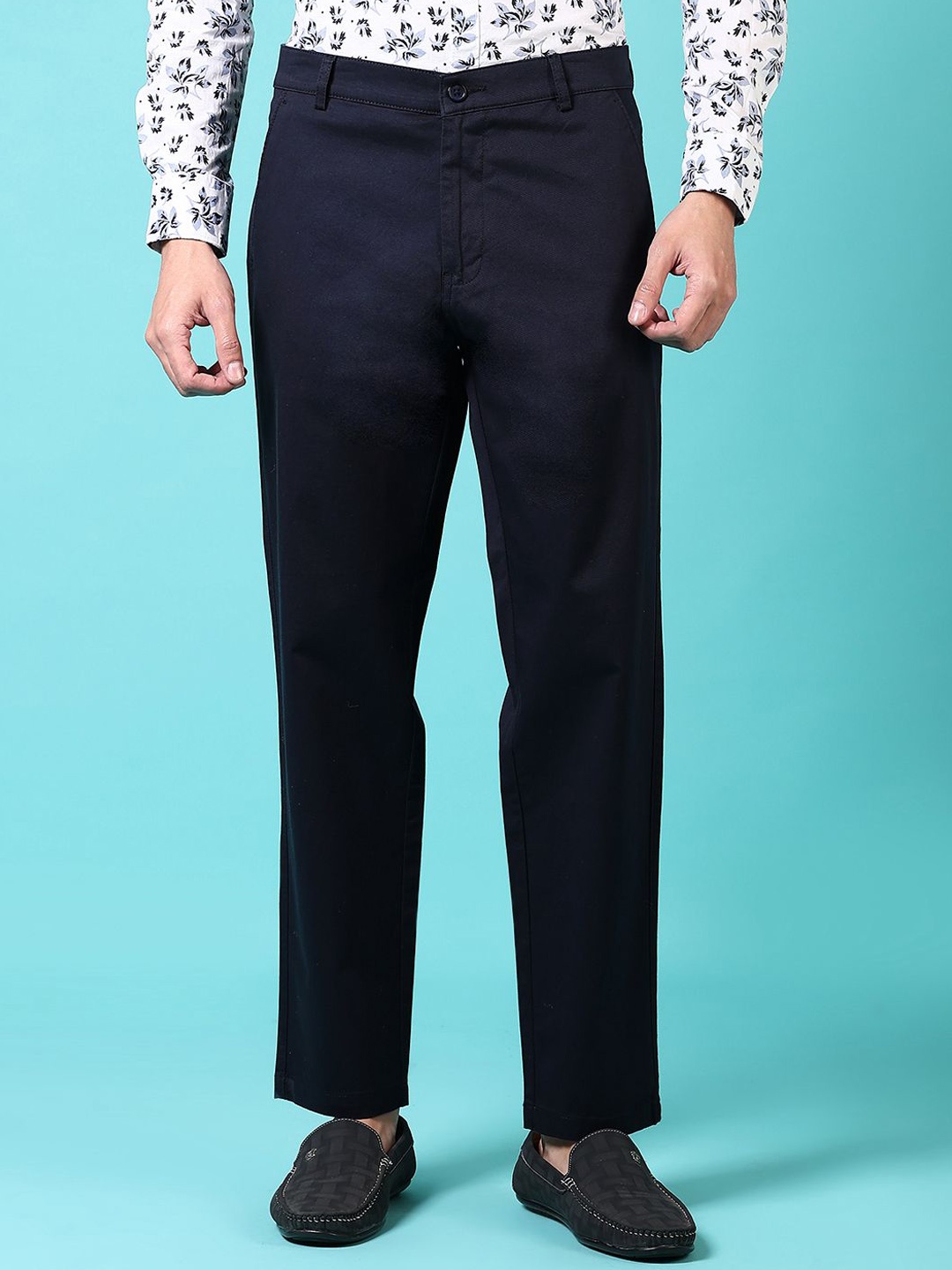 

V-Mart Men Mid-Rise Cotton Chinos Trousers, Navy blue