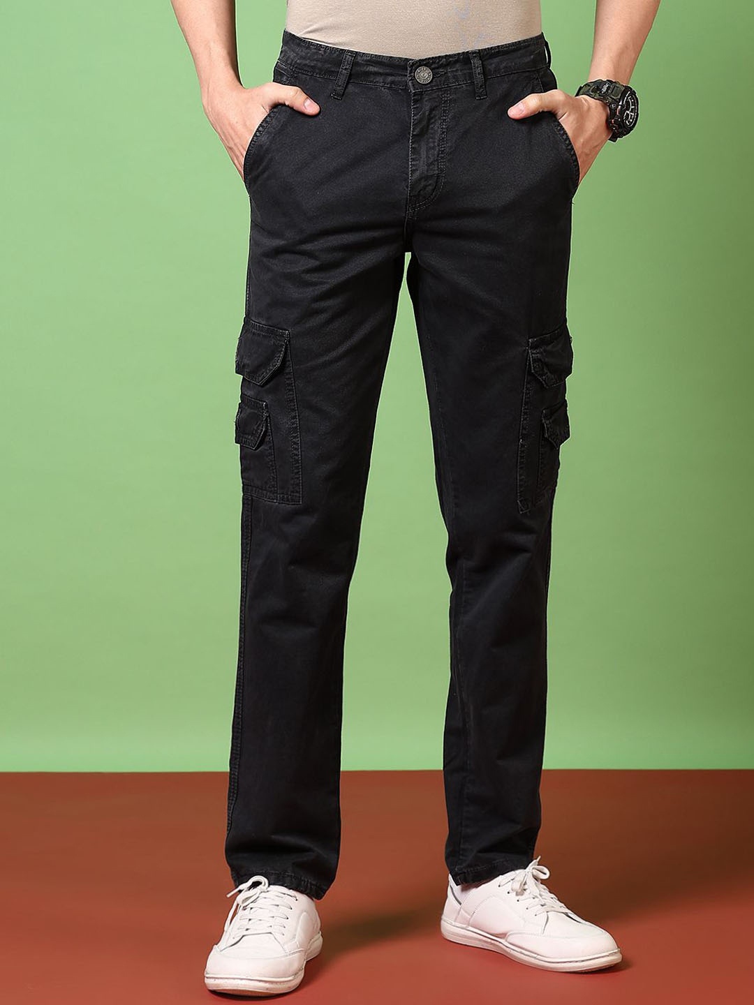 

V-Mart Men Cotton Regular Fit Cargos Trousers, Black