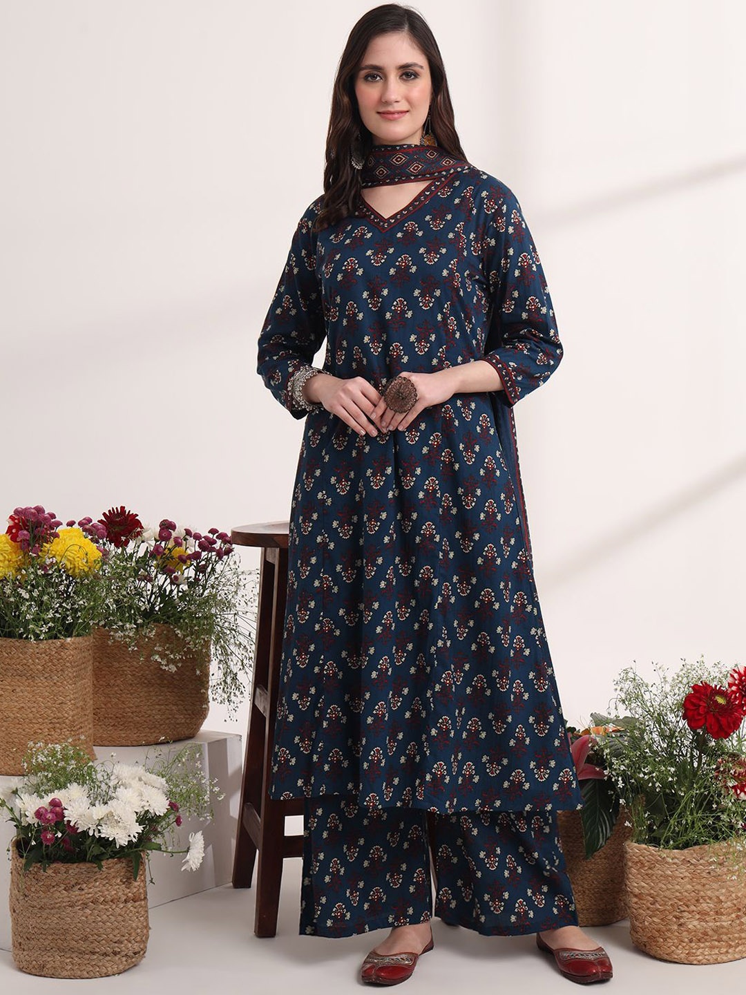 

Yufta Floral Printed Pure Cotton A Line Kurta with Palazzos & Dupatta, Blue