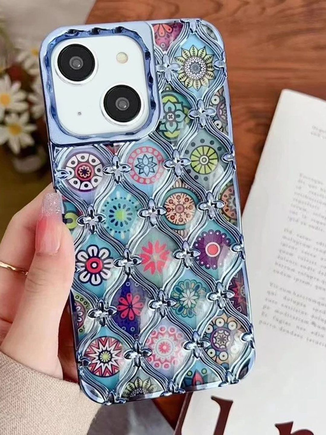 

Luxury Kase LK125 Electroplated Shell Star Flower Pattern iPhone 13 Back Case, Blue