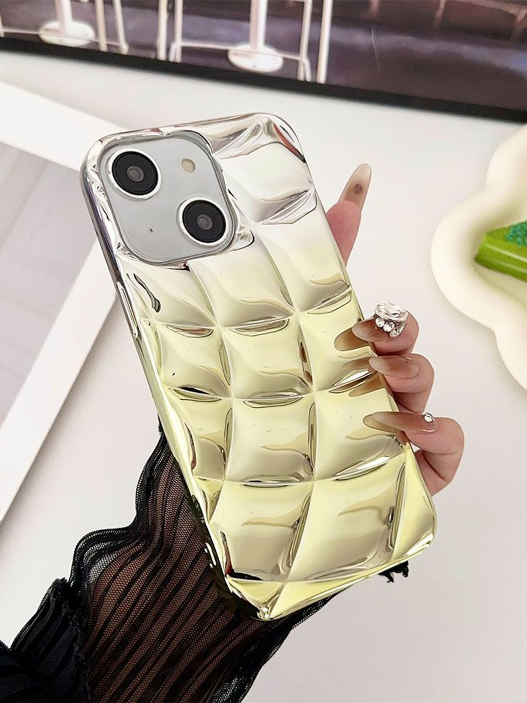 

Luxury Kase LK146 Electroplated Cushion Gradient iPhone 14 Back Case, Yellow