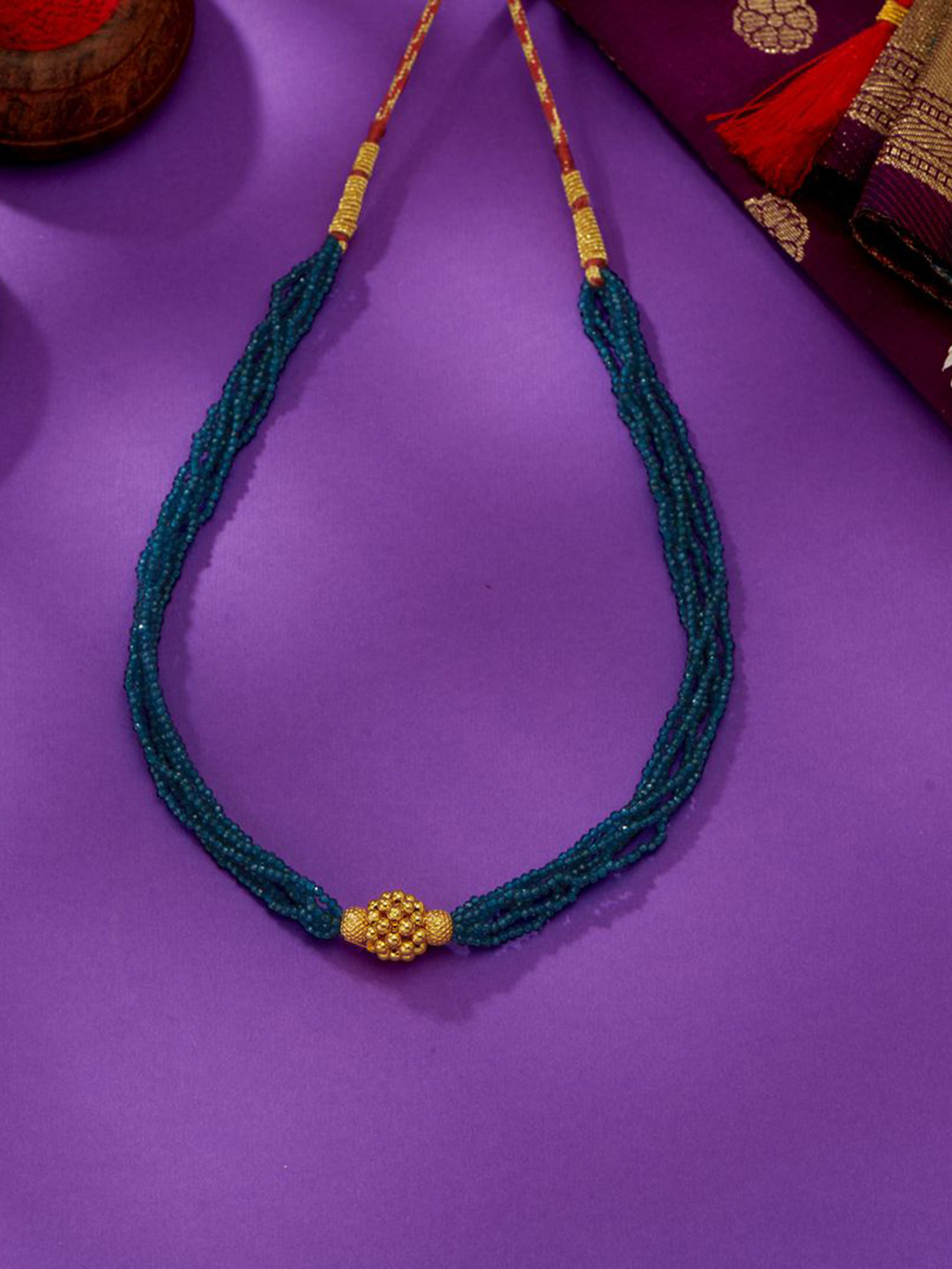 

P N GADGIL JEWELLERS Radiant Sphere Gold Choker For Women