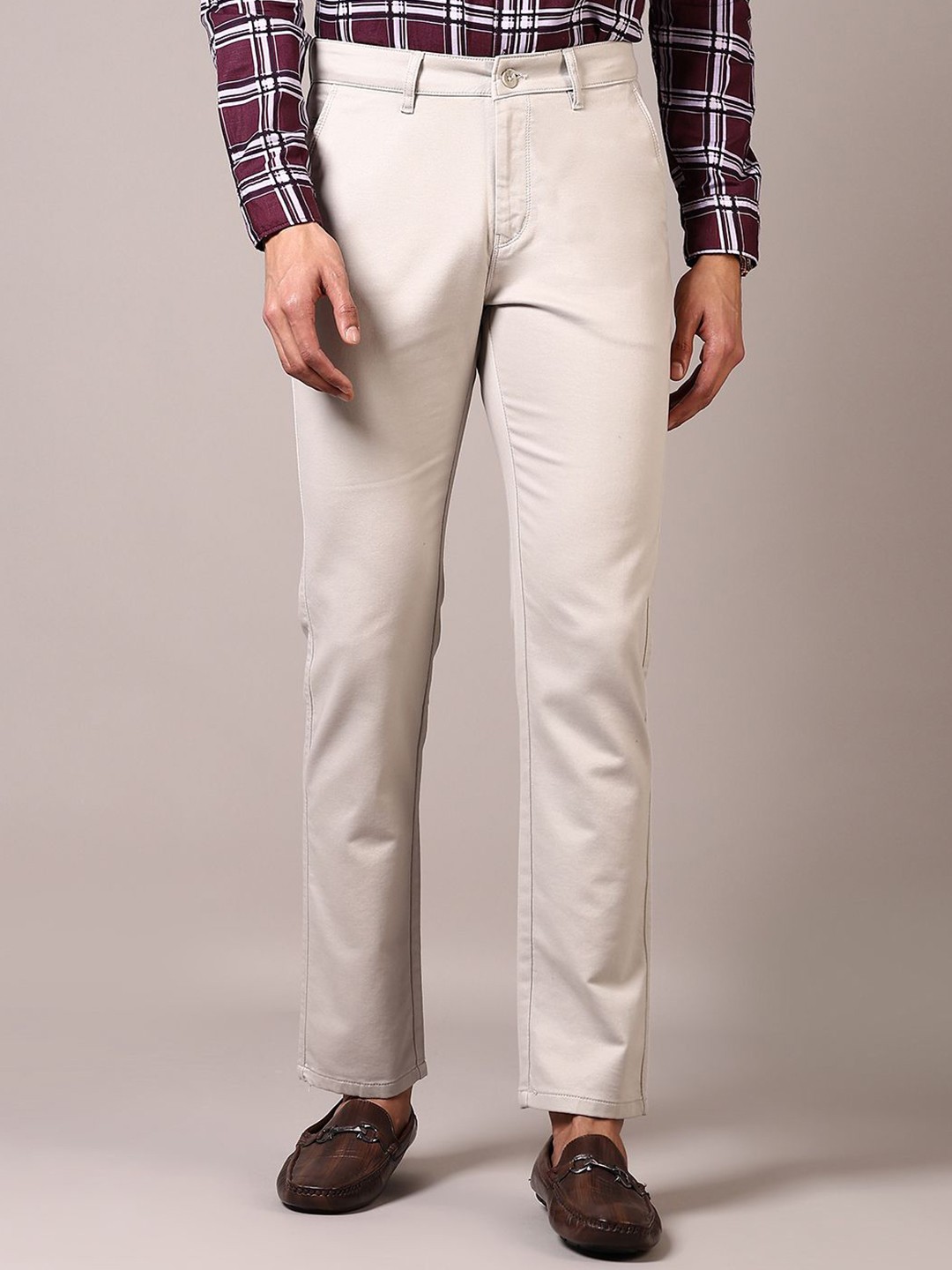 

V-Mart Men Cotton Regular Fit Mid-Rise Chinos Trousers, Grey