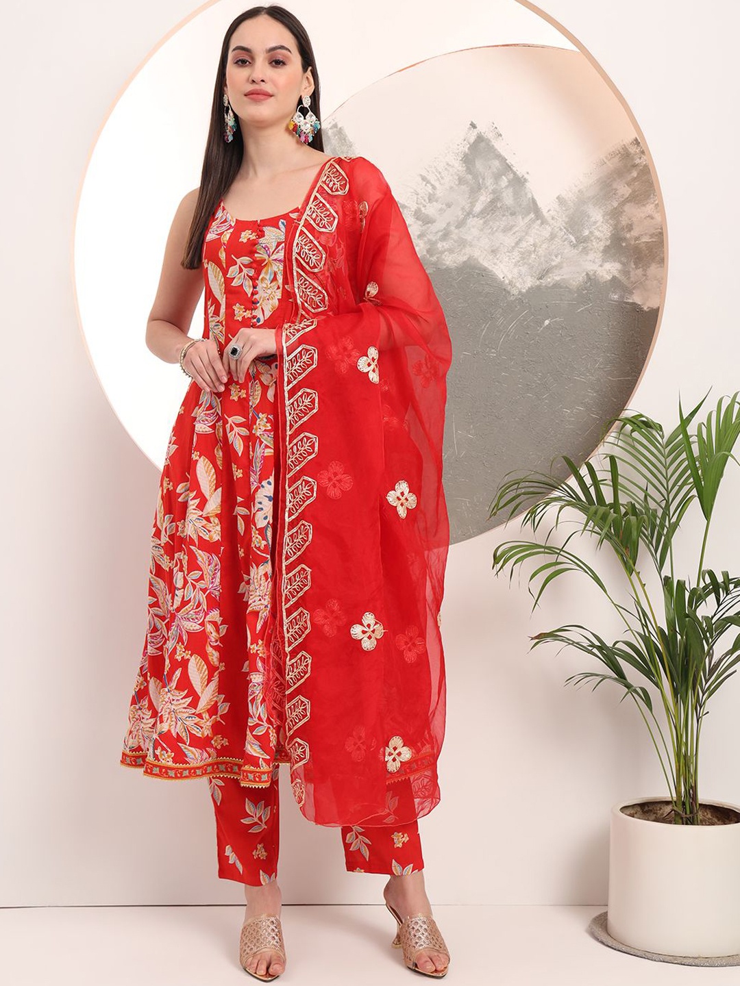 

Yufta Floral Printed Pure Cotton Anarkali Kurta with Trousers & With Dupatta, Red