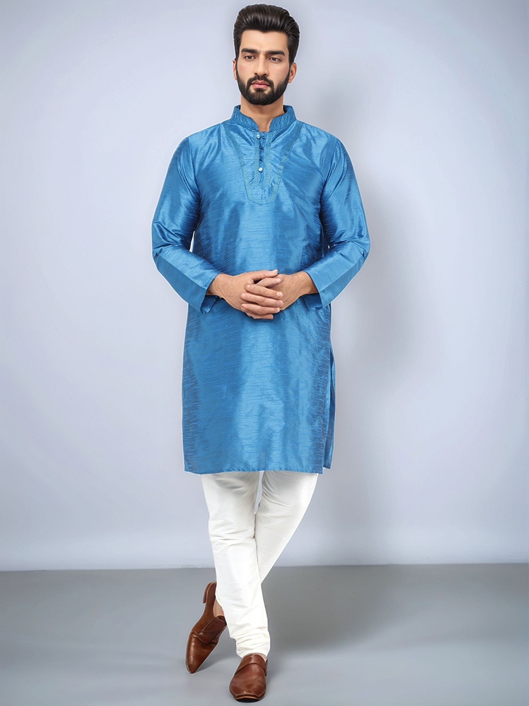 

Moda Rapido Embroidered Mandarin Collar Thread Work Straight Kurta With Pyjamas, Turquoise blue