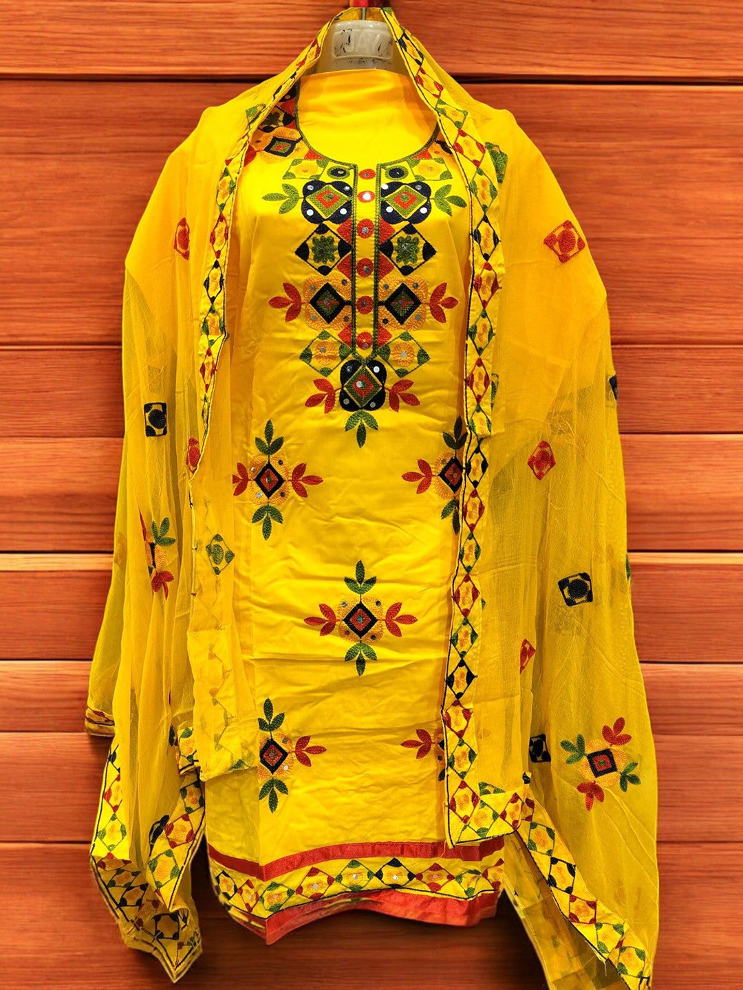 

REET MAHAL Floral Embroidered Mirror Work Pure Cotton Unstitched Dress Material, Yellow