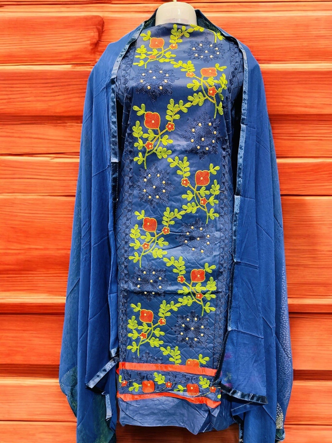 

REET MAHAL Floral Embroidered Pure Cotton Unstitched Dress Material, Navy blue