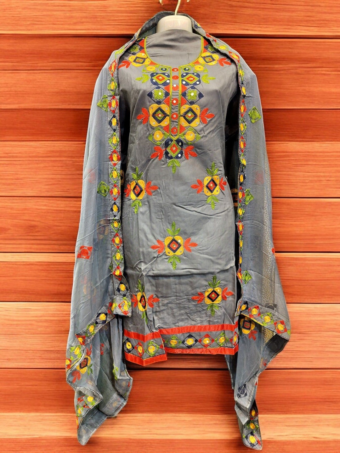 

REET MAHAL Floral Embroidered Mirror Work Pure Cotton Unstitched Dress Material, Grey