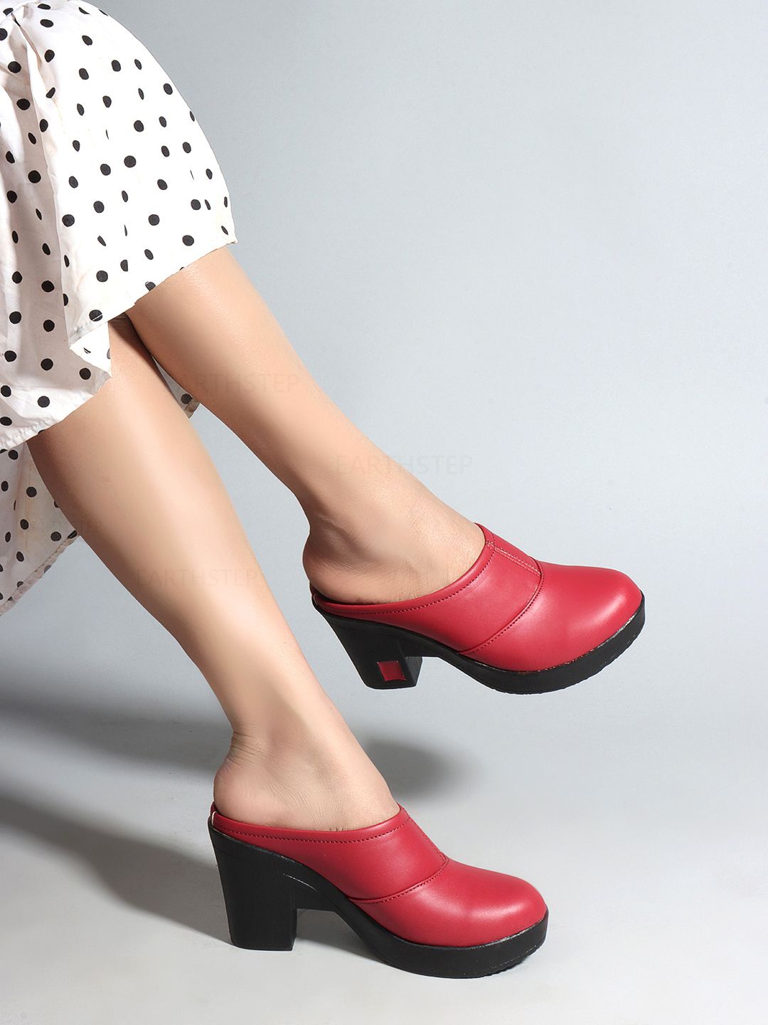 

Shoetopia Block Pumps, Red