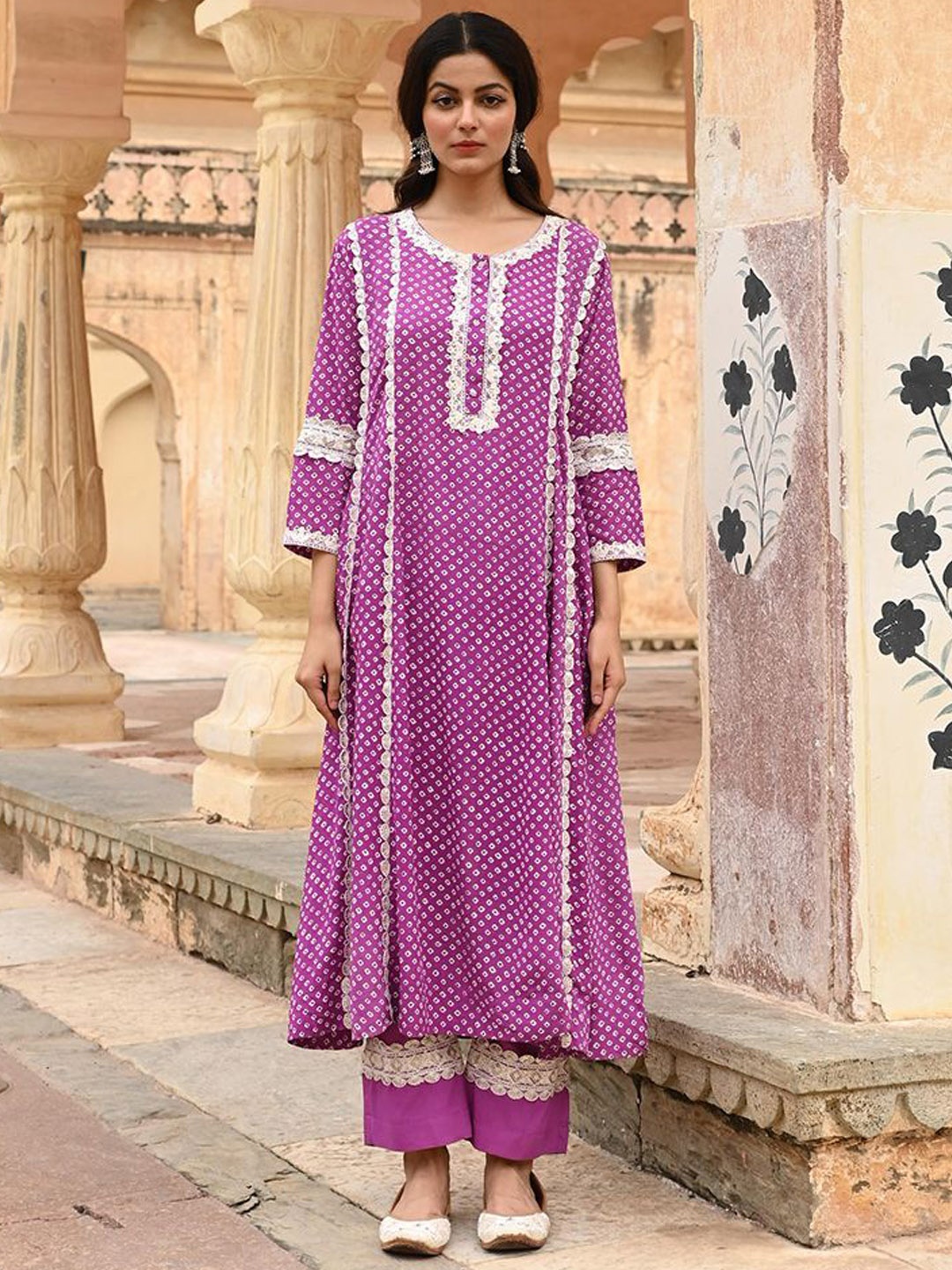 

Ekohum Bandhani Printed Panelled Thread Work A-Line Kurta With Trouser, Purple