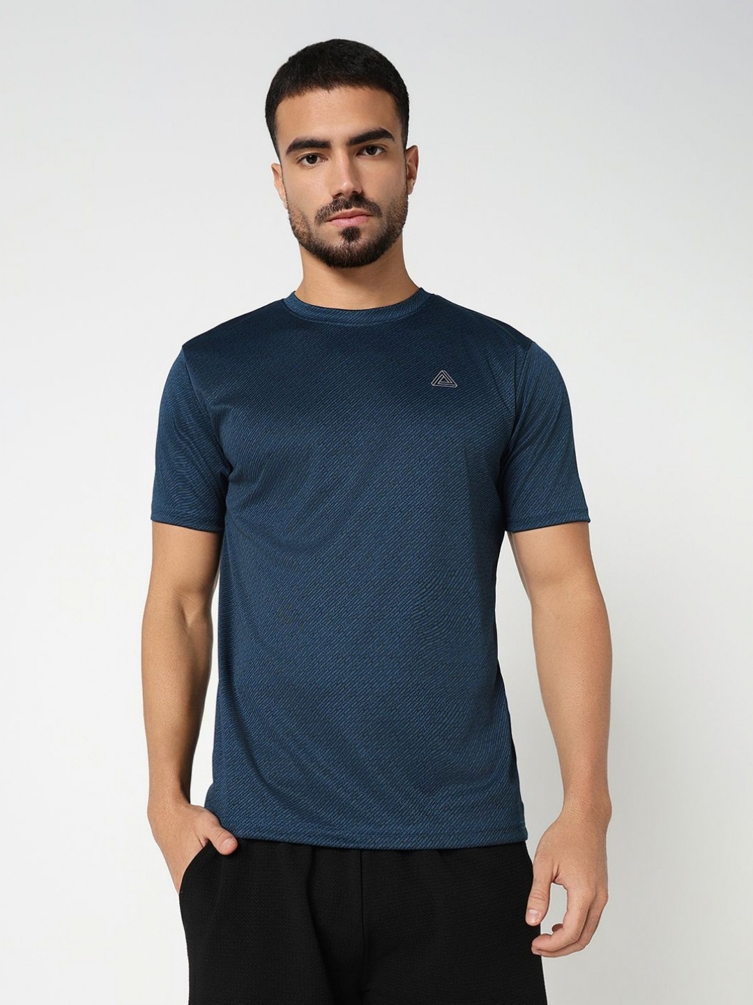 

R&B Men Geometric Printed Round Neck T-shirt, Blue