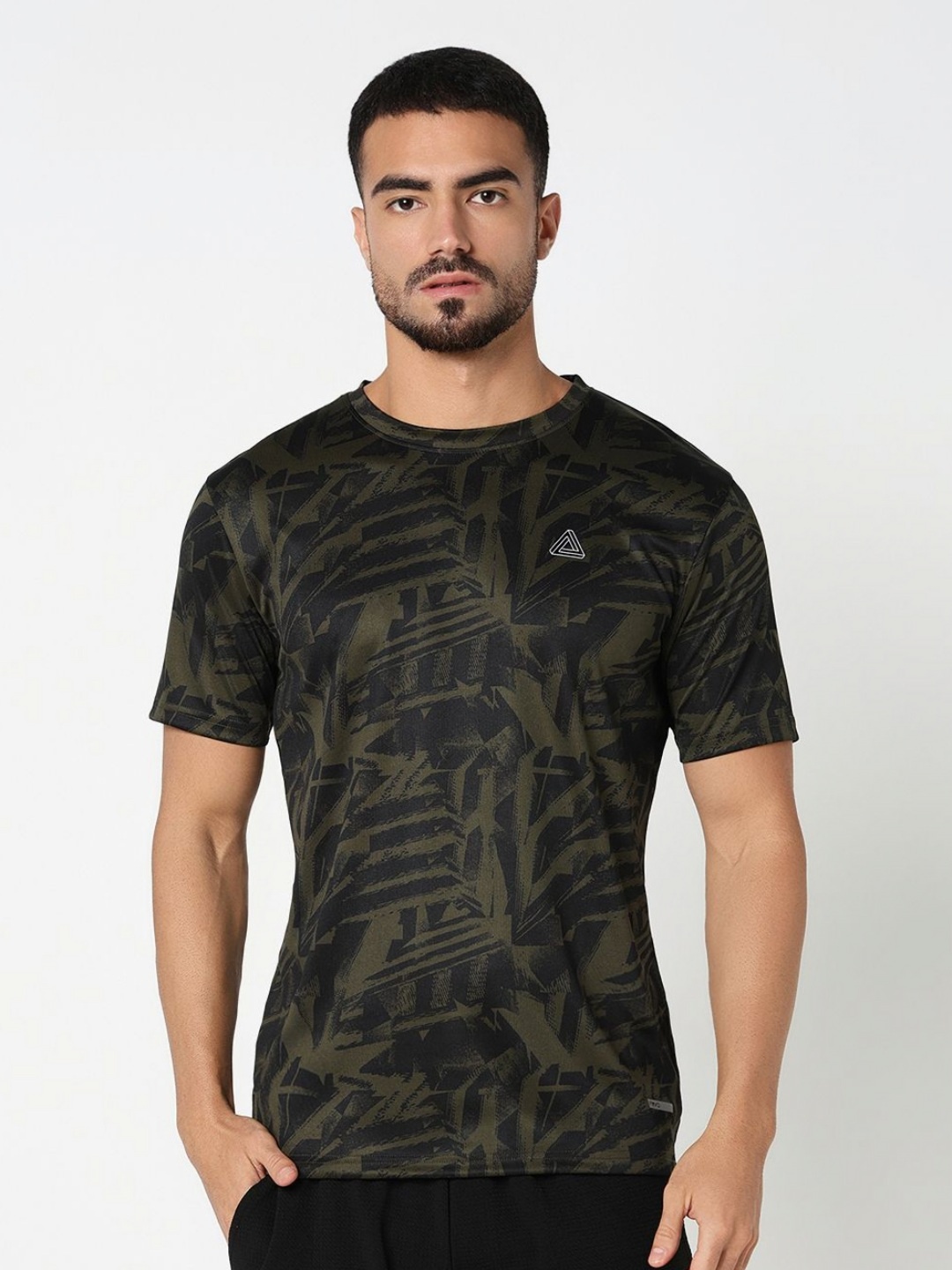 

R&B Men Abstract Printed Round Neck T-shirt, Olive