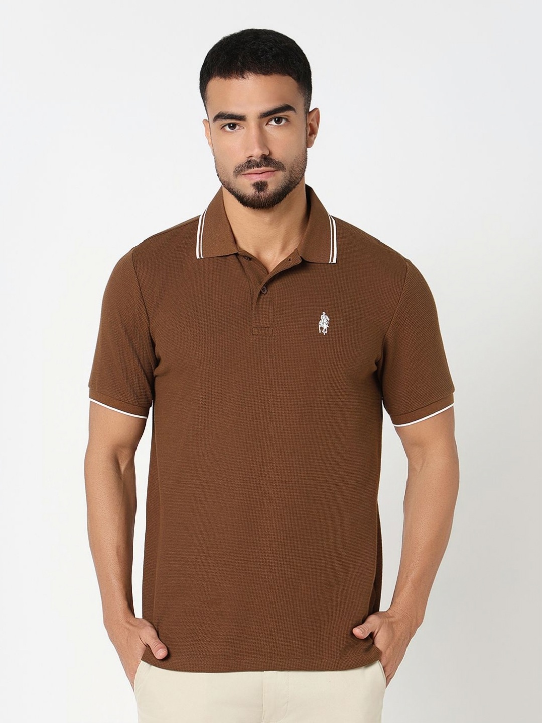 

R&B Men Solid Polo Collar Cotton T-shirt, Brown