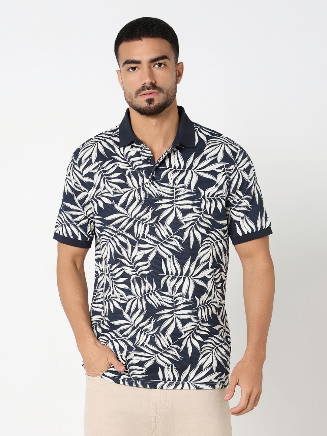 

R&B Men Floral Printed Polo Collar Cotton T-shirt, Navy blue