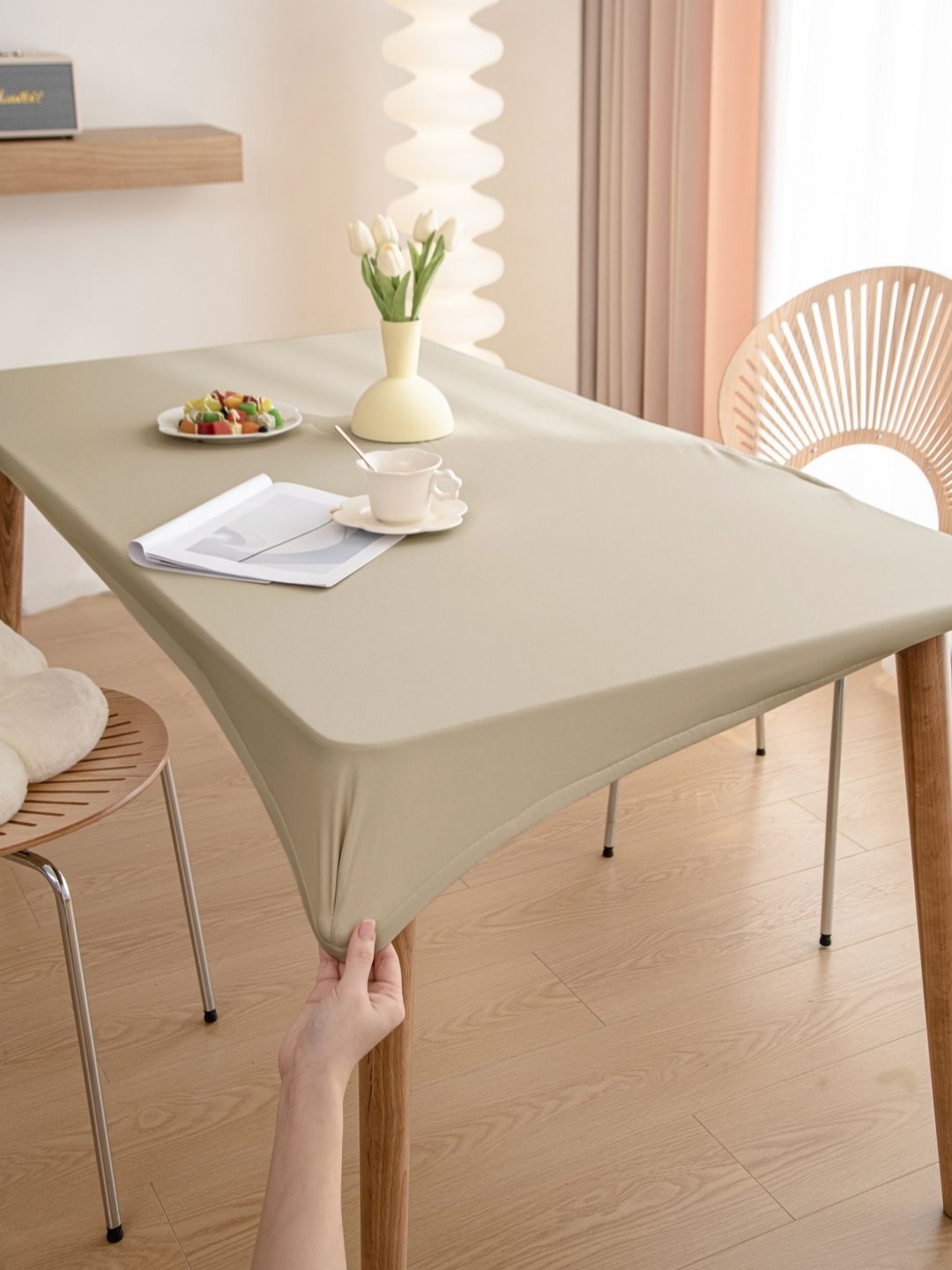 

HOKIPO Cream-Coloured Waterproof 6-Seater Table Cover