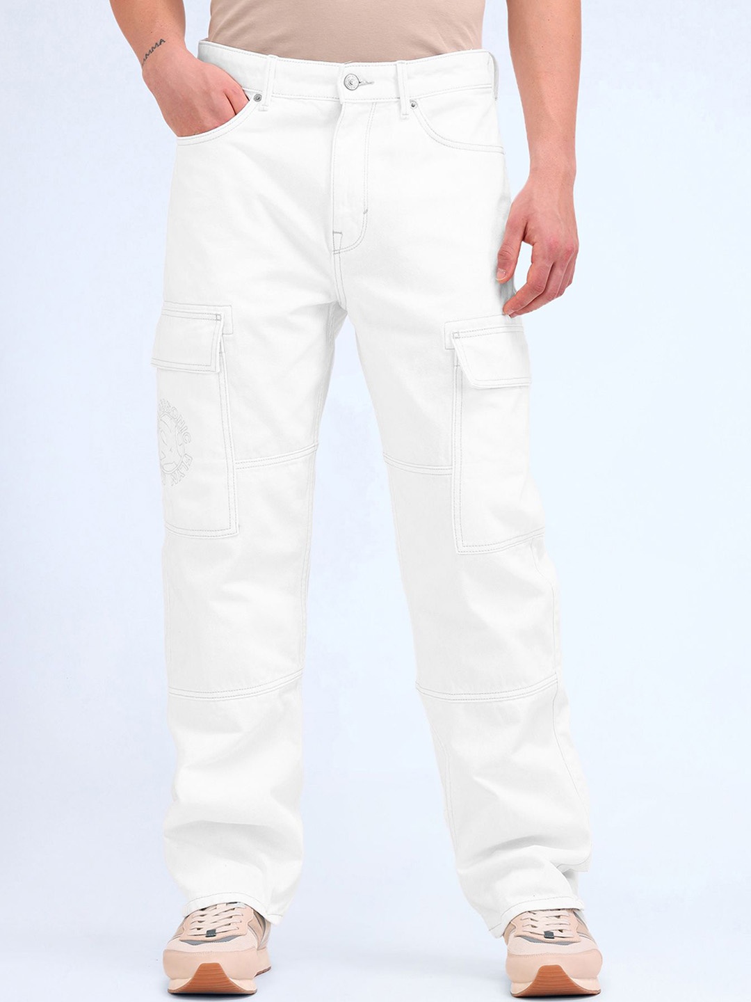 

Flying Machine Men Relaxed Fit Mid-Rise Jeans, White