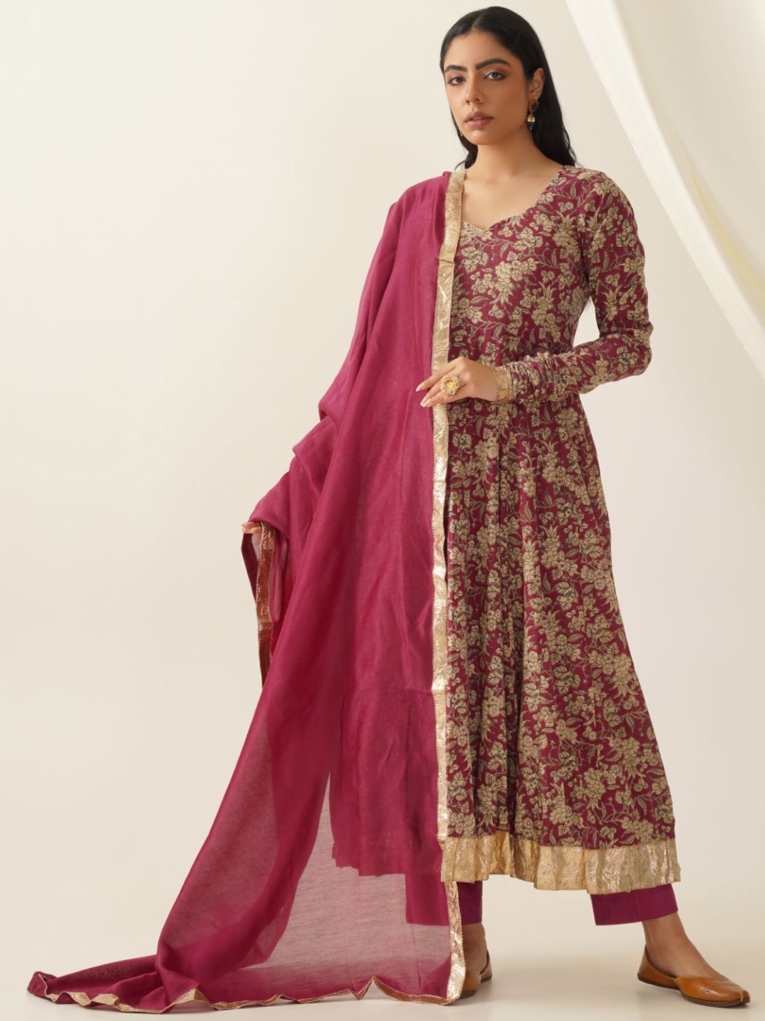 

Akshayini Women Pure Cotton Cotton Blend, Magenta