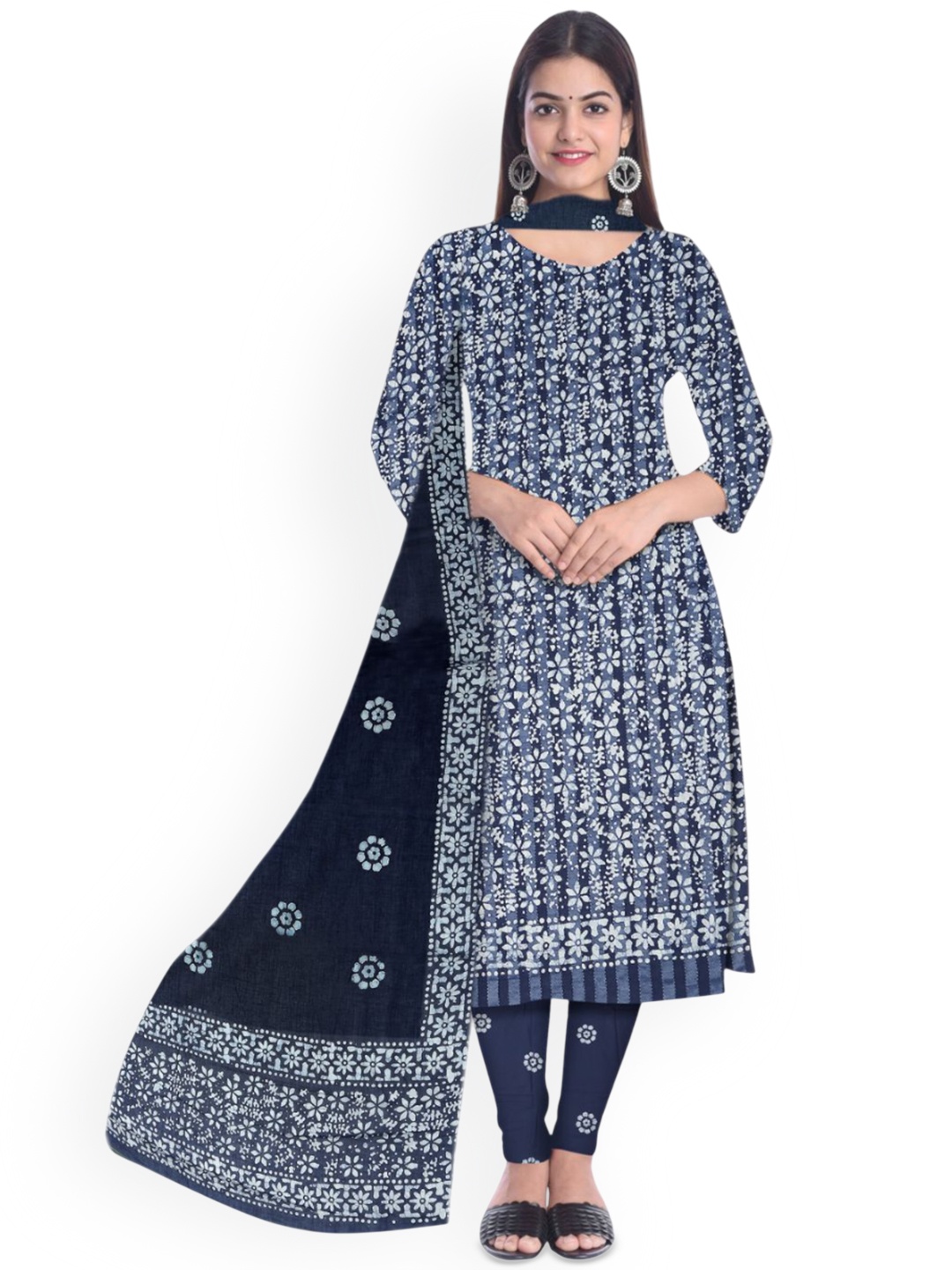 

Farooq Dyeing Printed Pure Cotton Unstitched Dress Material, Navy blue